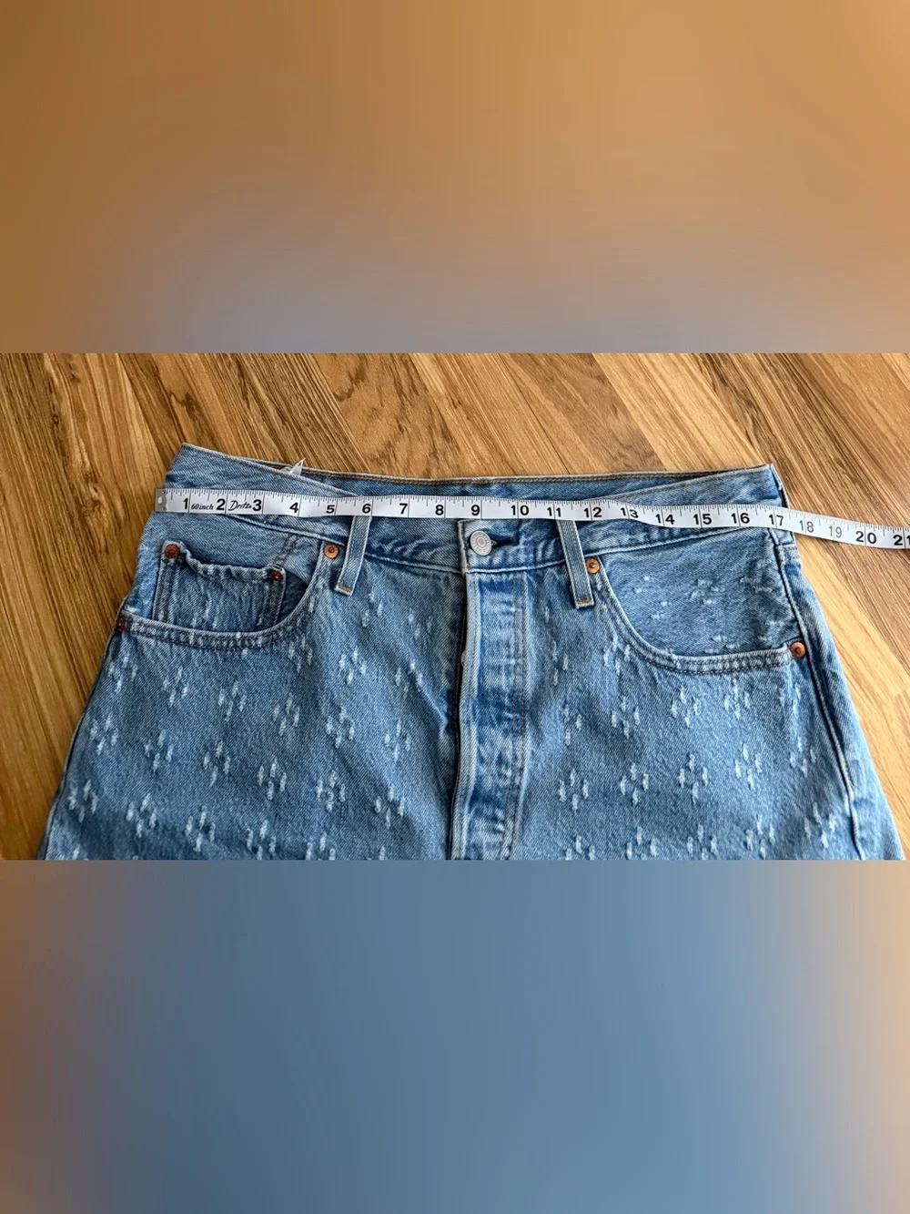 Levi's 501 High-Waisted Denim Short - Dottie Blues W32
